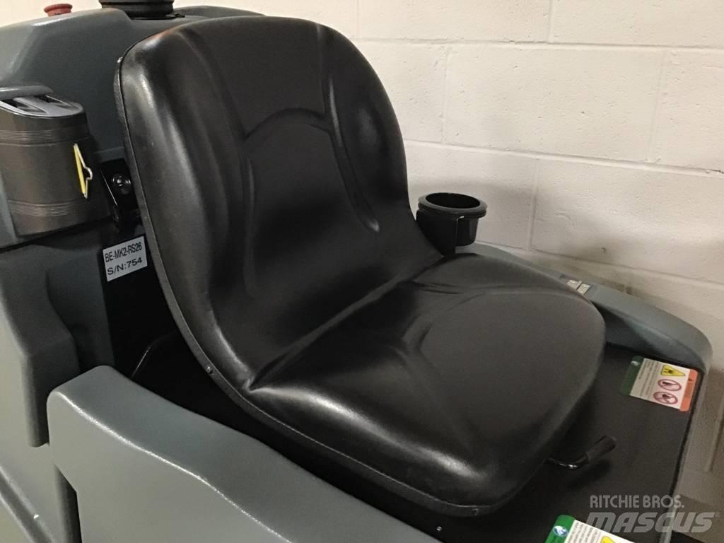  ICE BE-MK2-RS26 Kombinētais skrubis/ slaucītājs