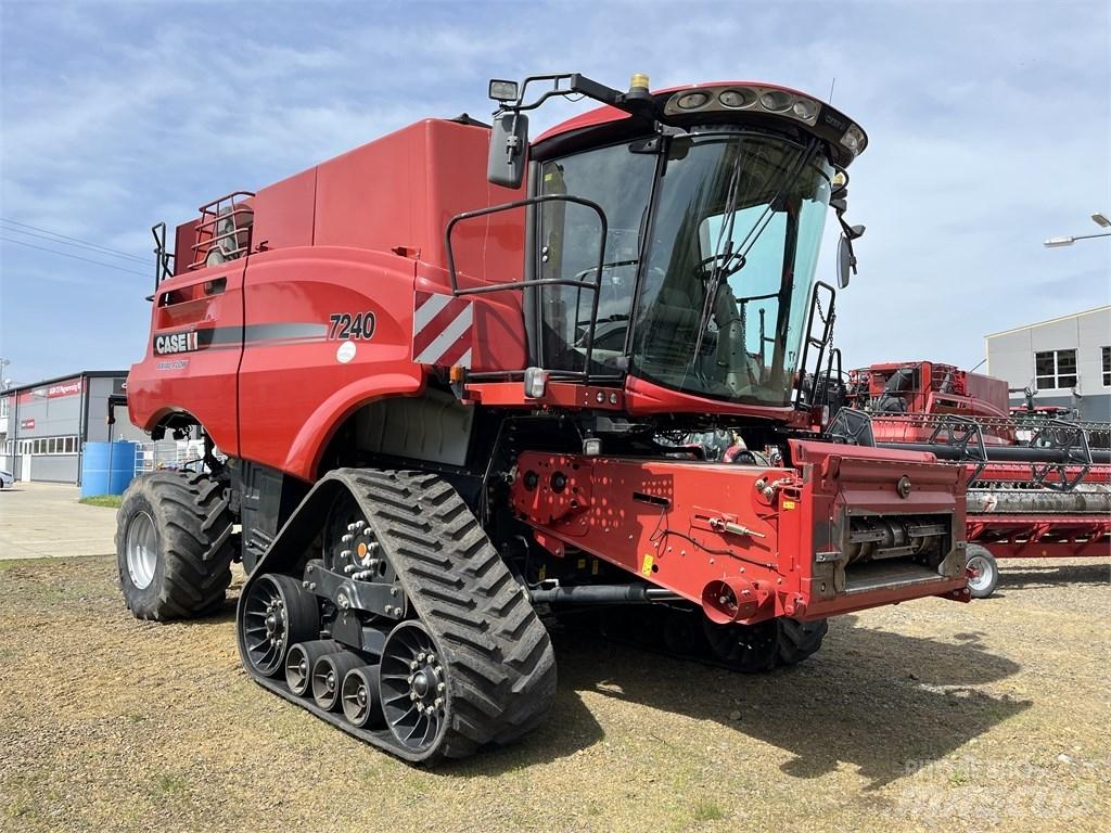 Case IH AF 7240 Ražas novākšanas kombaini