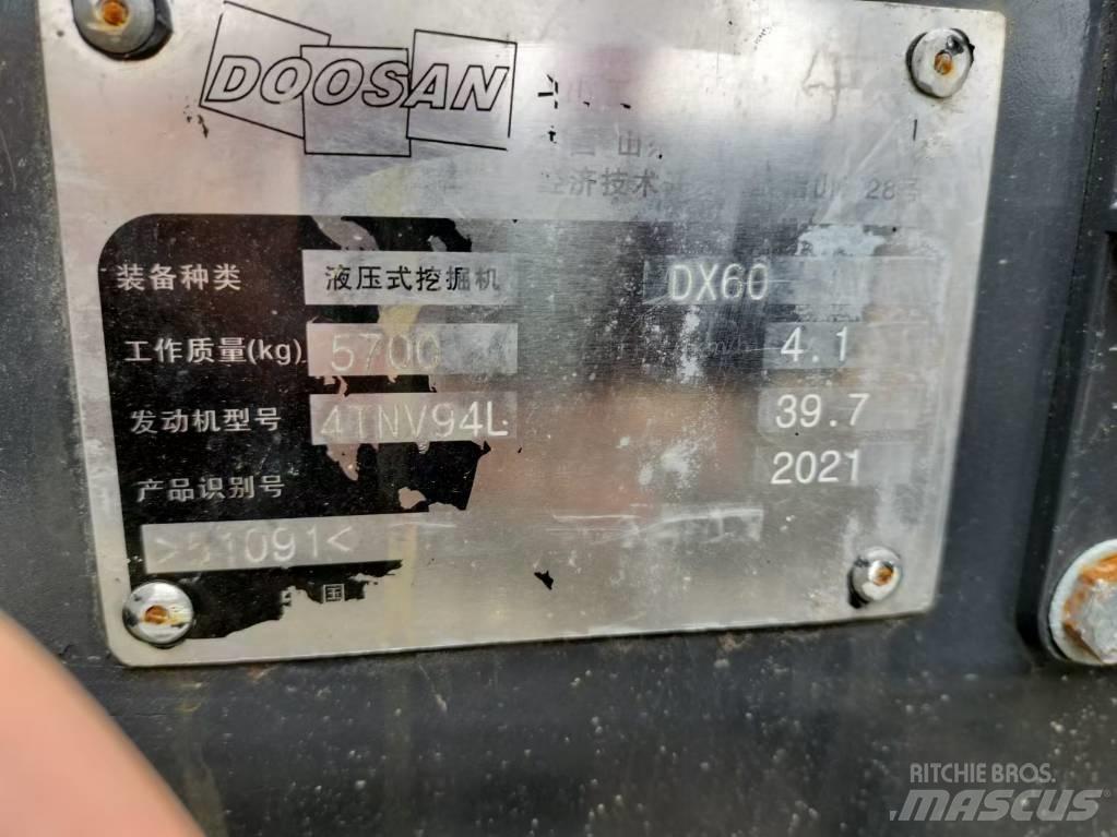 Doosan DX 60 Mini ekskavatori < 7 t