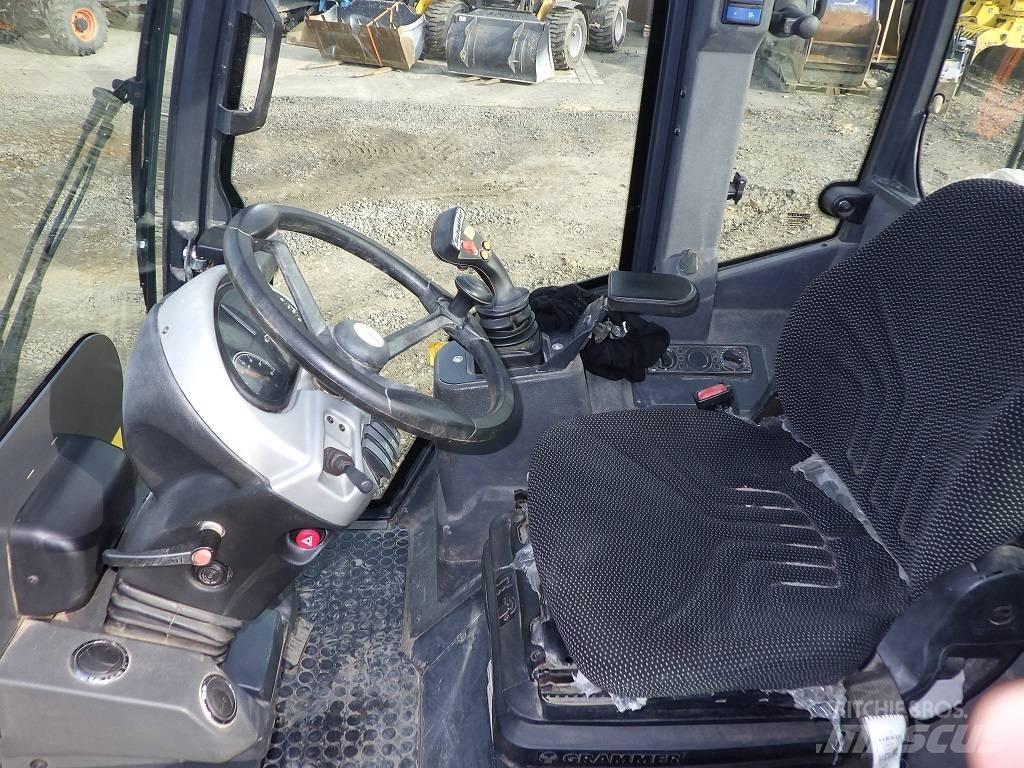 Schäffer 5470 Z Iekrāvēji uz riteņiem