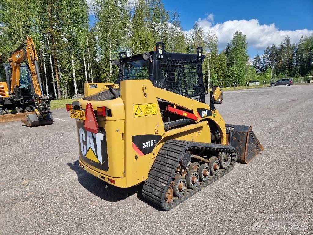 CAT 247 B 2 Lietoti riteņu kompaktiekrāvēji