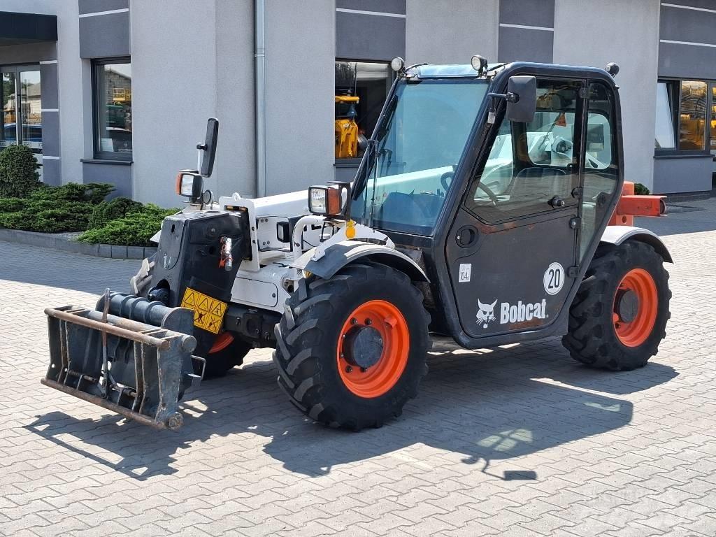 Bobcat T 2250 Teleskopiskie manipulatori