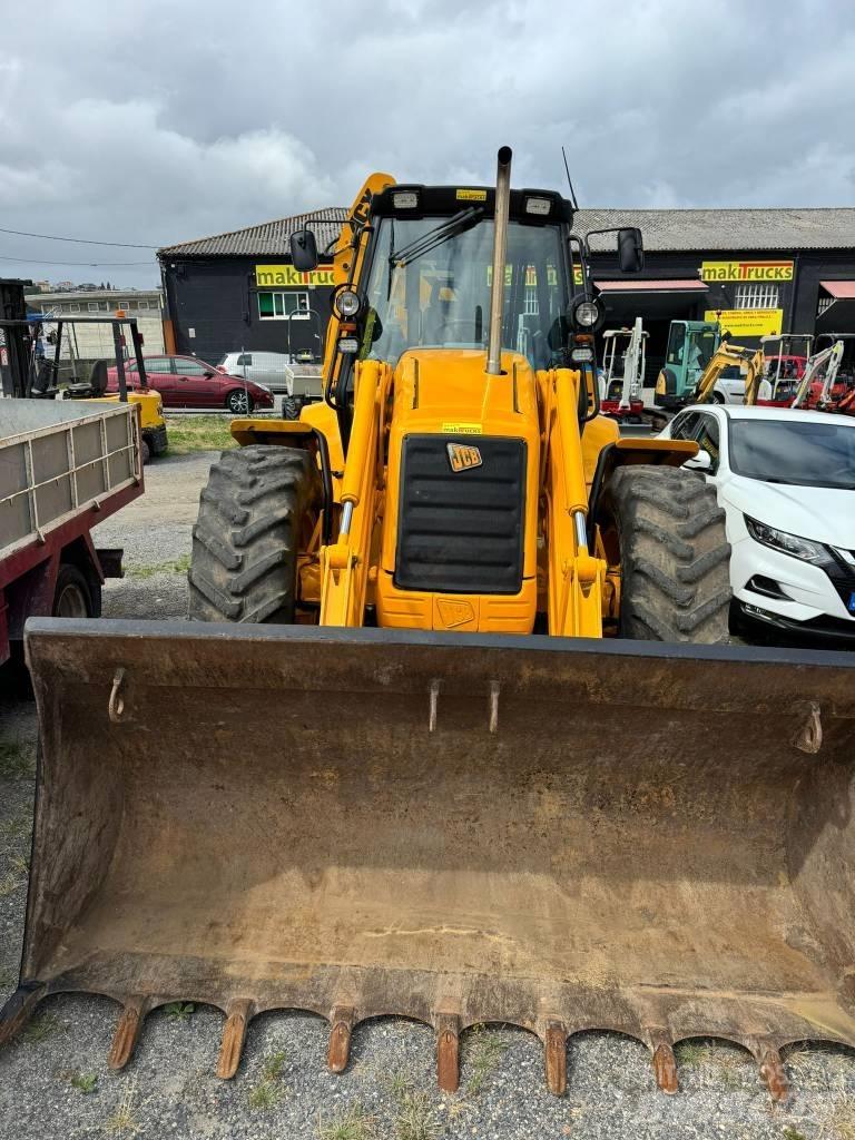 JCB 4 CX Ekskavatori-iekrāvēji