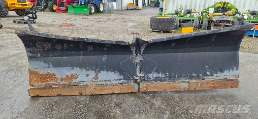  Vikplog 320 Grāvju arkli