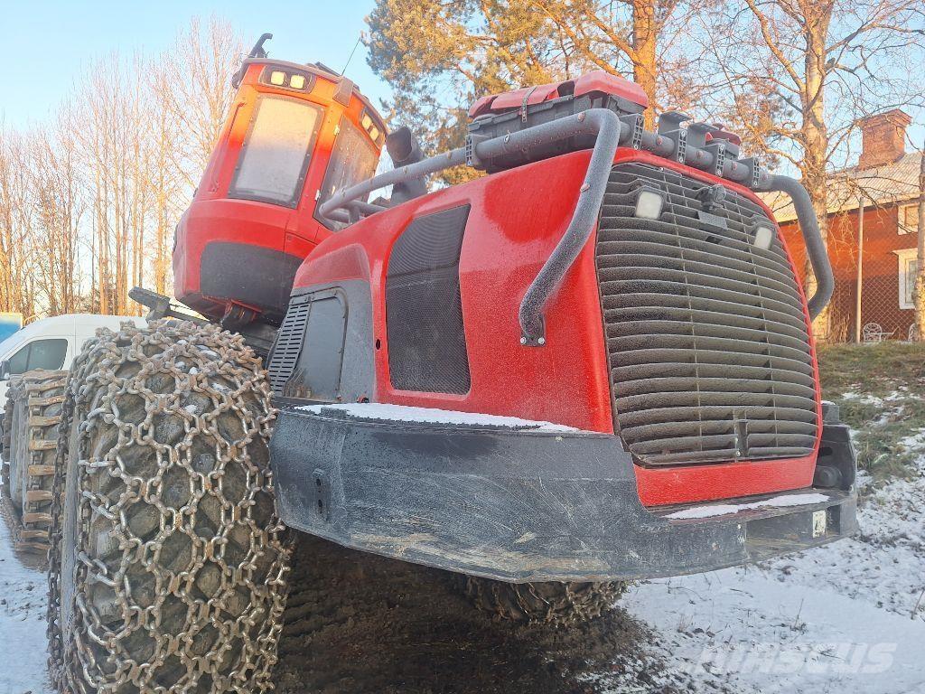 Komatsu 951 Harvesteri