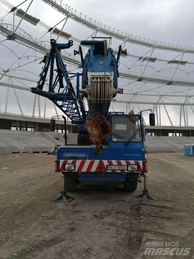 Liebherr LTM 1035 Visurgājēji celtņi