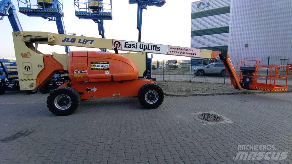 JLG 800 AJ Strēles pacēlāji