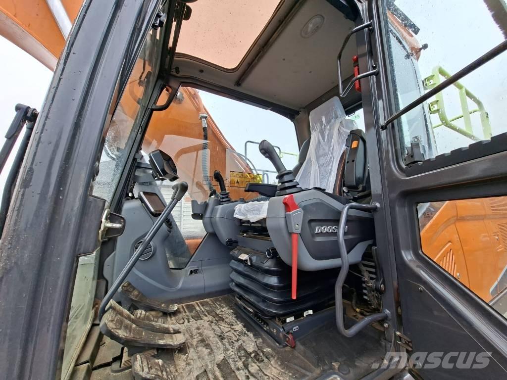 Doosan DX 225 LC Kāpurķēžu ekskavatori