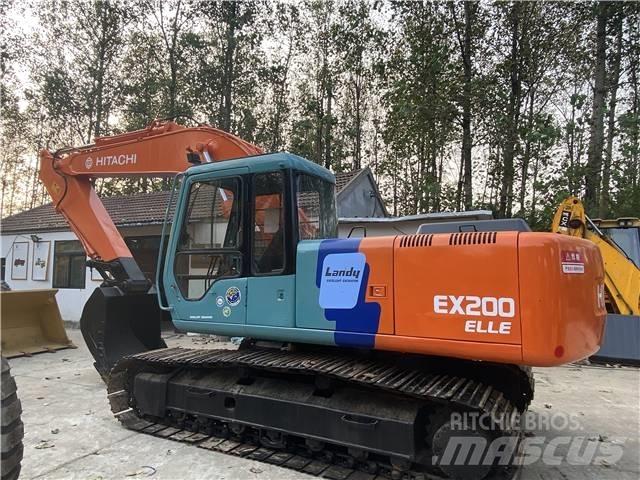 Hitachi EX200-2 Kāpurķēžu ekskavatori