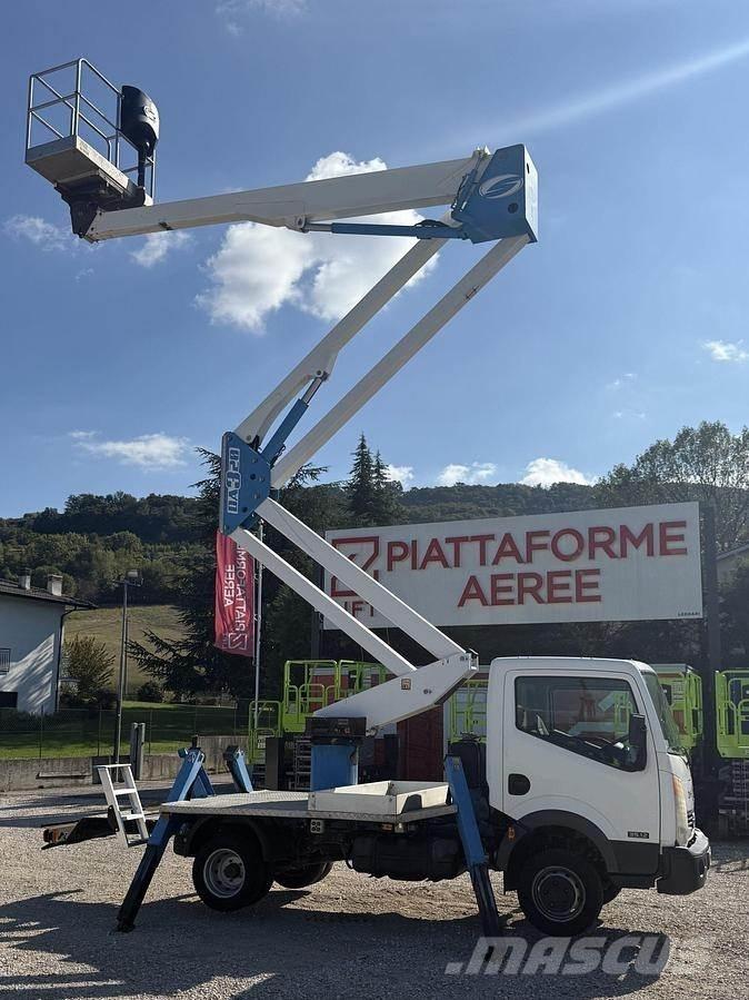 Socage DA320 Pacēlāji uz automašīnas bāzes