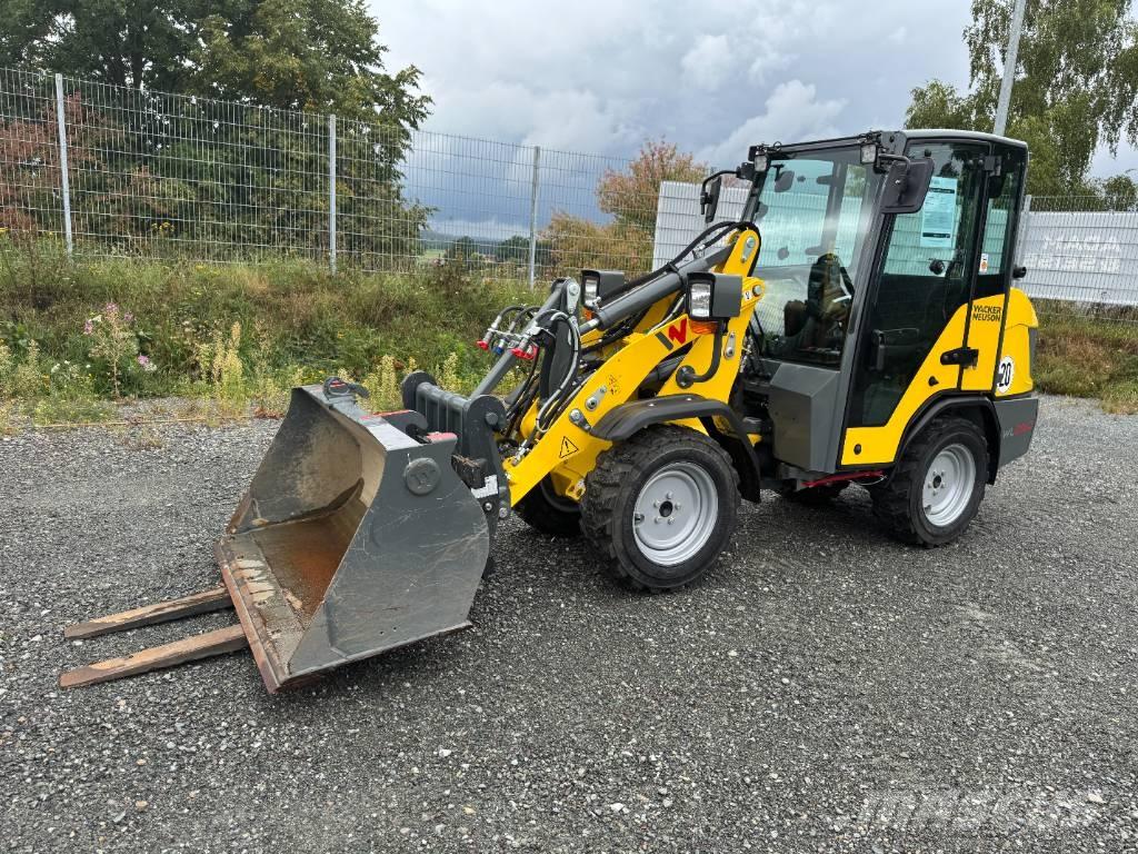 Wacker Neuson WL 250 Iekrāvēji uz riteņiem