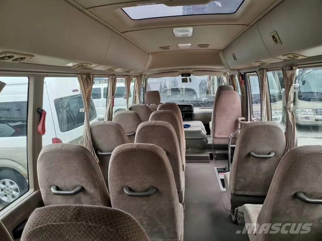 Toyota Coaster Bus Mikroautobusi