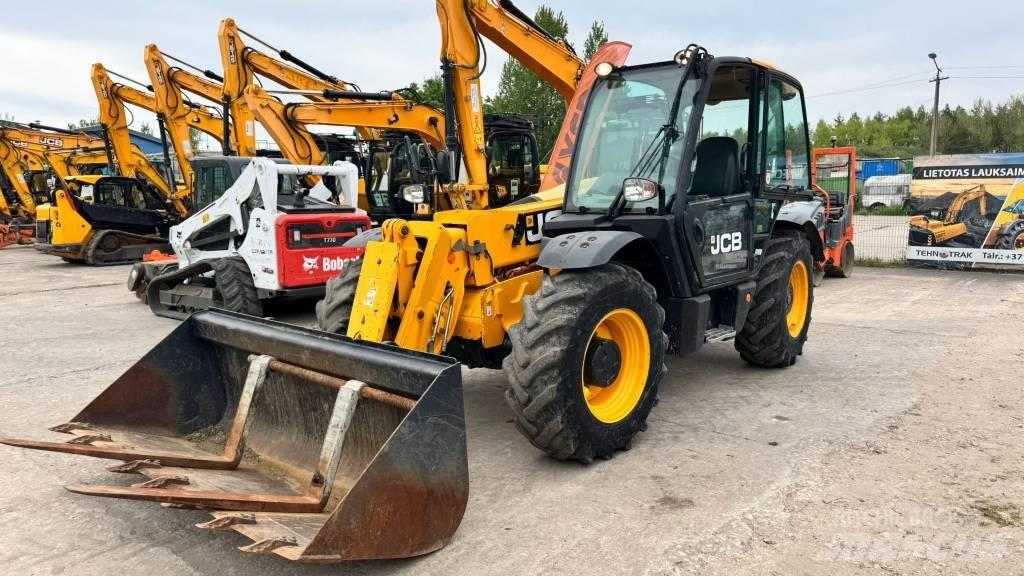 JCB 531-70 Teleskopiskie riteņu iekrāvēji