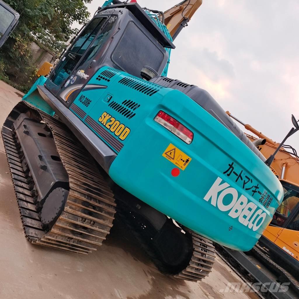 Kobelco SK 200-8 Kāpurķēžu ekskavatori