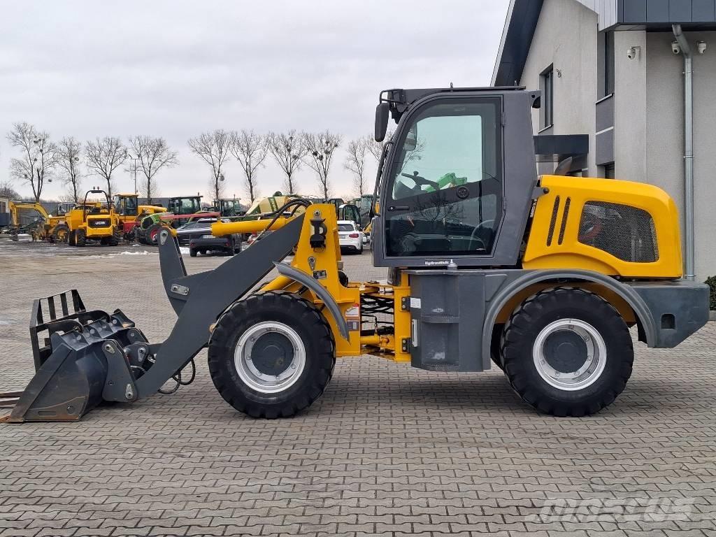 Hytec ZL 20 G Iekrāvēji uz riteņiem