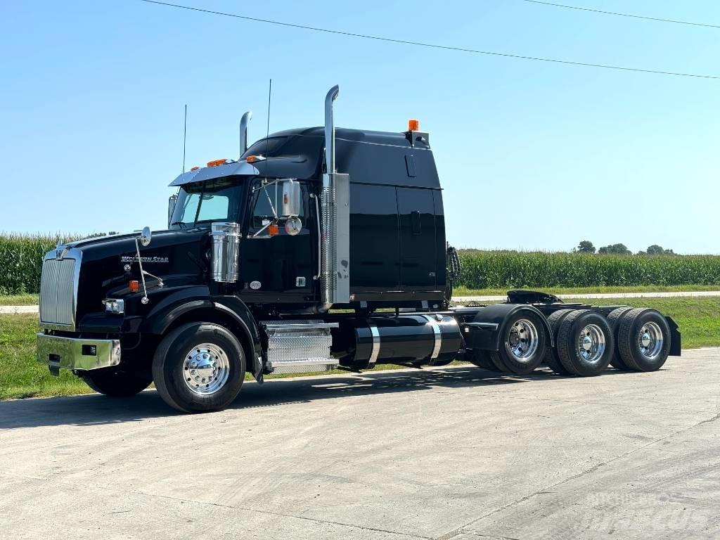 Western Star 4900 Vilcēji