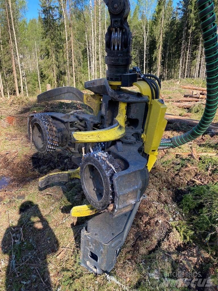 John Deere 1270 G Harvesteri