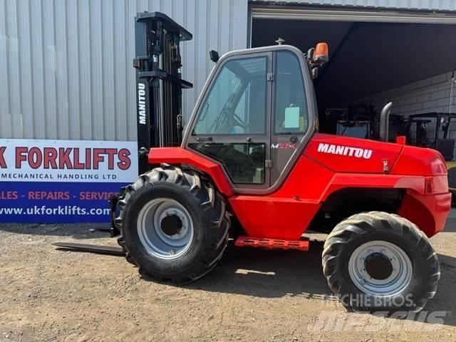 Manitou M 26.4 Apvidus autokrāvējs