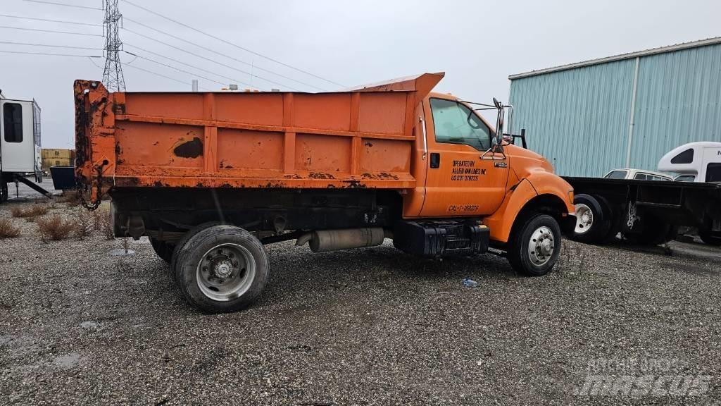 Ford F 650 Pašizgāzējs