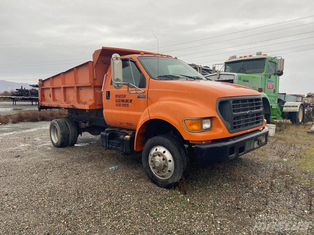 Ford F 650 Pašizgāzējs