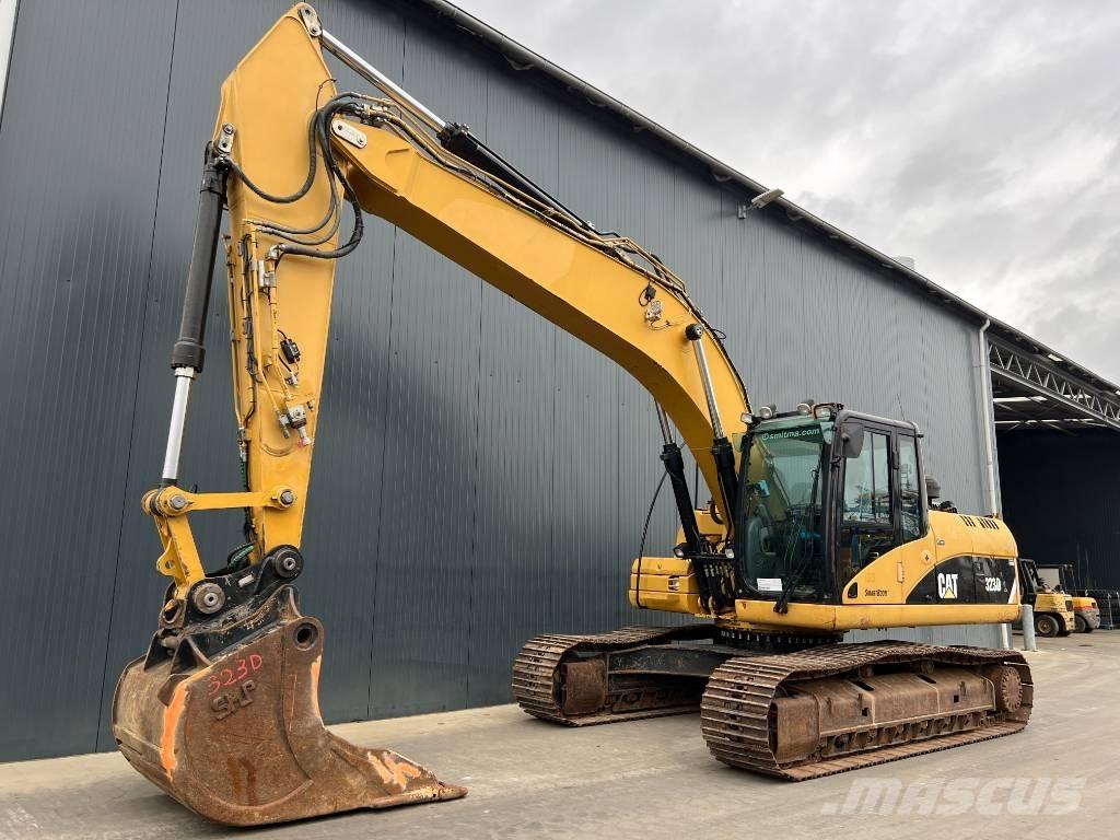 CAT 323D L Kāpurķēžu ekskavatori