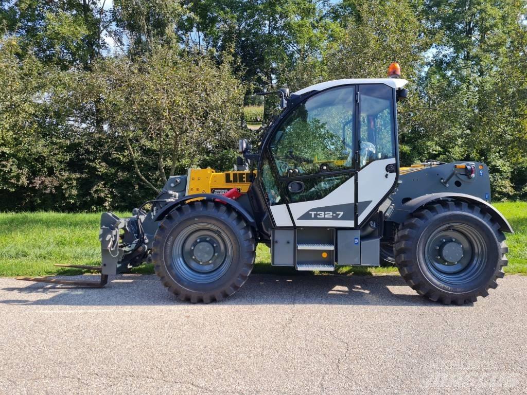 Liebherr T 32-7 Teleskopiskie manipulatori