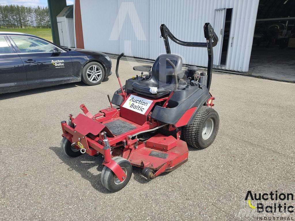 Ferris IS 1500 Z Mauriņa traktors