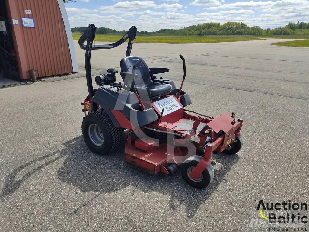 Ferris IS 1500 Z Mauriņa traktors