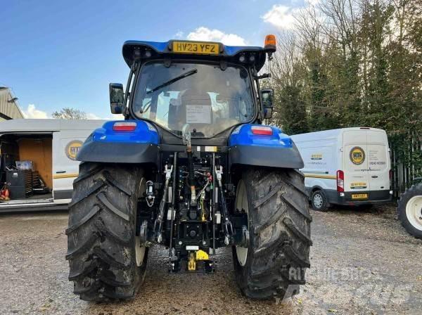 New Holland T6.155 Traktori