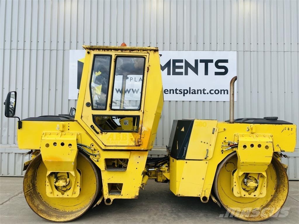 Bomag BW161AD-2 Divvalču grunts veltņi