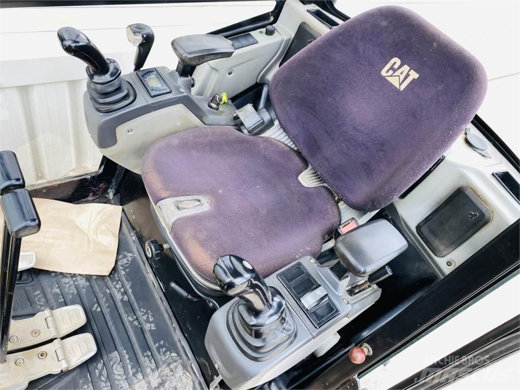 CAT 301.7D Mini ekskavatori < 7 t