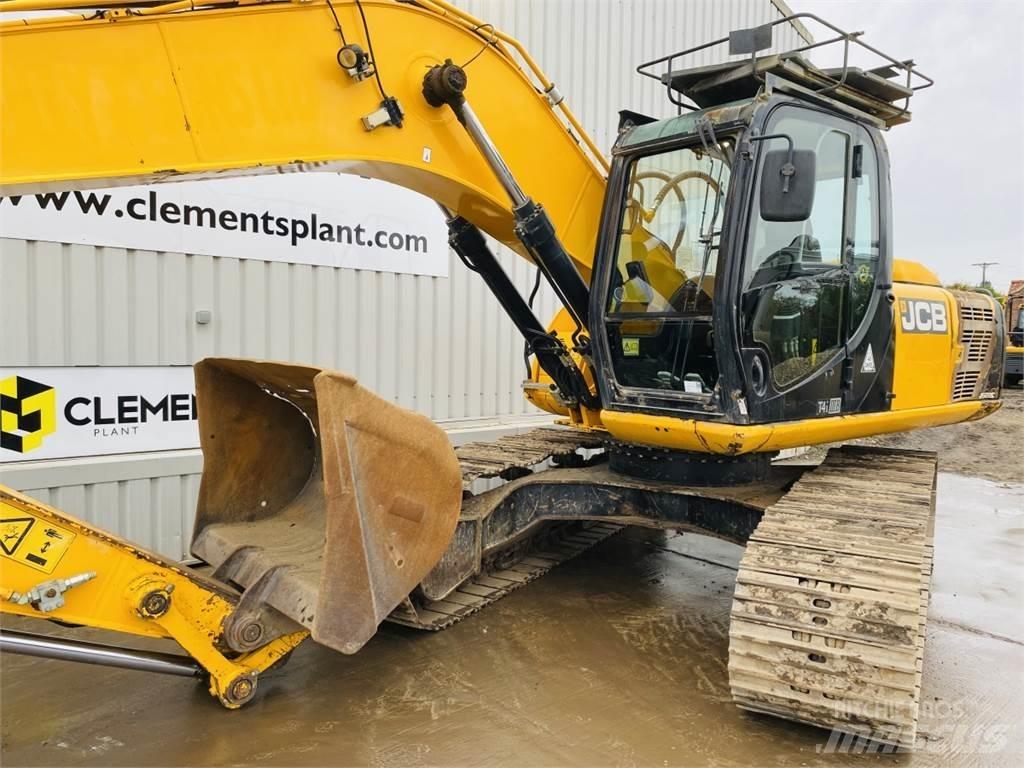 JCB JS220LC Kāpurķēžu ekskavatori