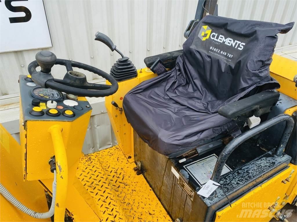 JCB VMT 280 Divvalču grunts veltņi