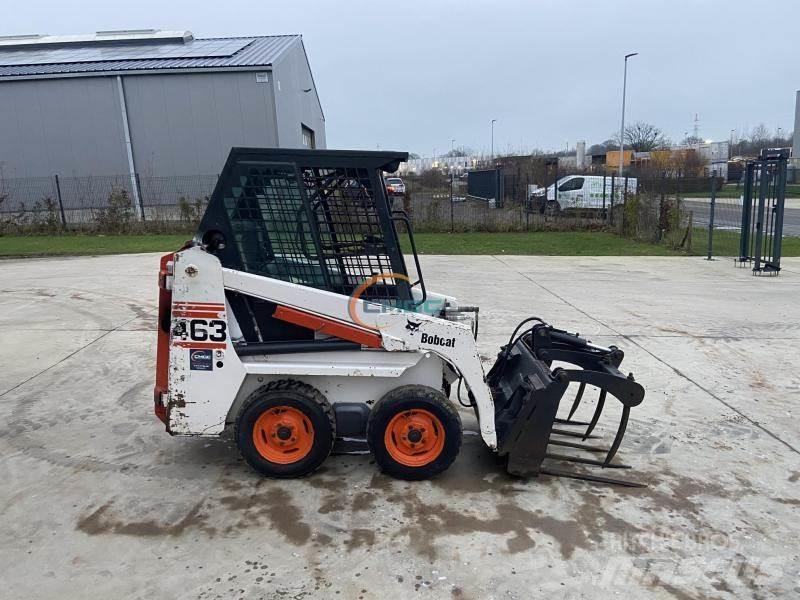 Bobcat 463 Iekrāvēji uz riteņiem