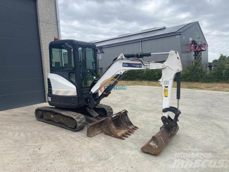 Bobcat E 26 Ekskavatori uz riteņiem