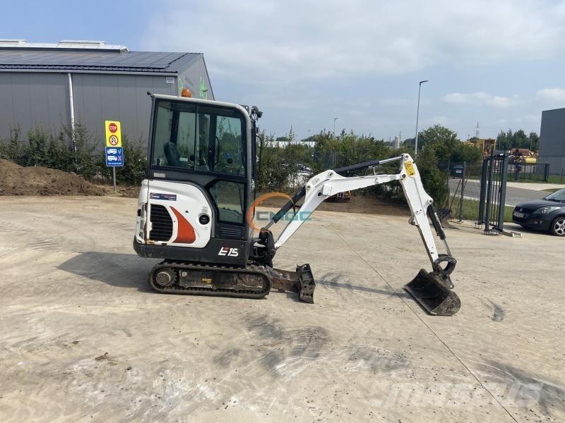 Bobcat E19 Ekskavatori uz riteņiem