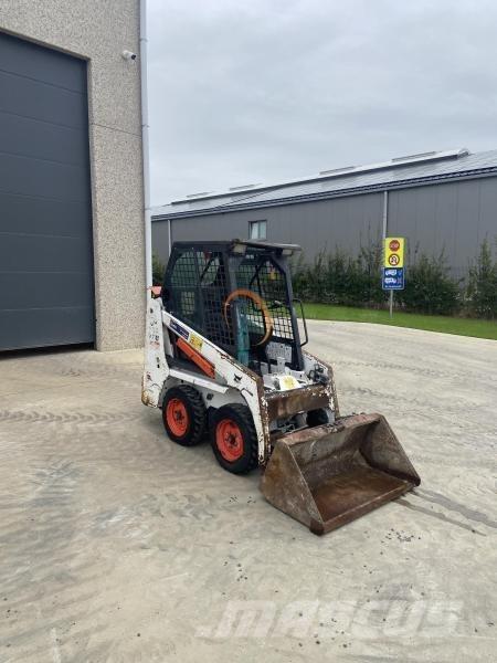Bobcat S 70 Iekrāvēji uz riteņiem