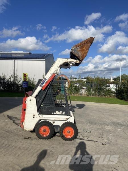 Bobcat S 70 Iekrāvēji uz riteņiem