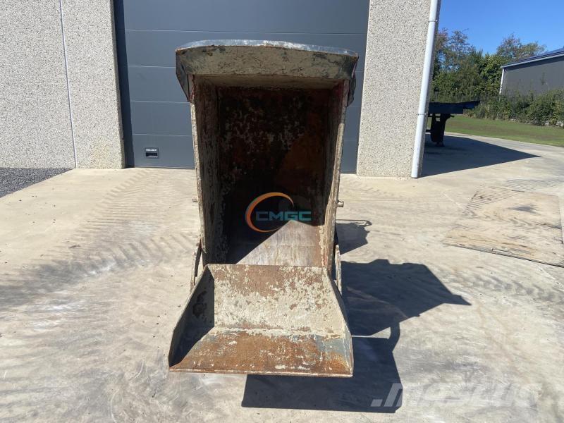 Hinowa HS1102 Mini pašizgāzēji