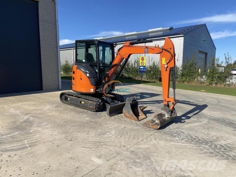 Hitachi ZX336 Ekskavatori uz riteņiem