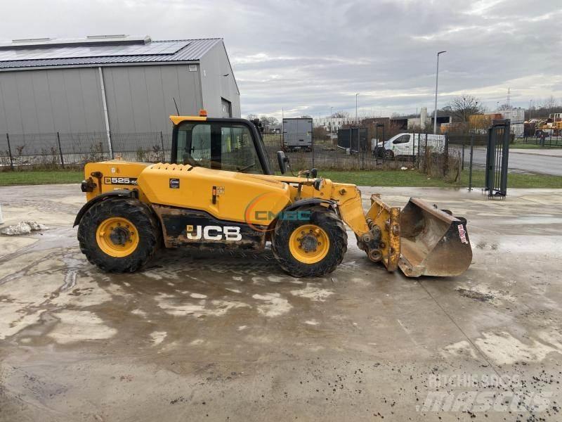 JCB 525.60 Teleskopiskie manipulatori