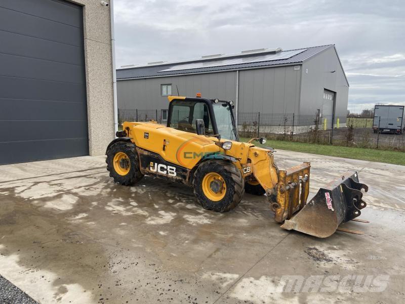 JCB 525.60 Teleskopiskie manipulatori
