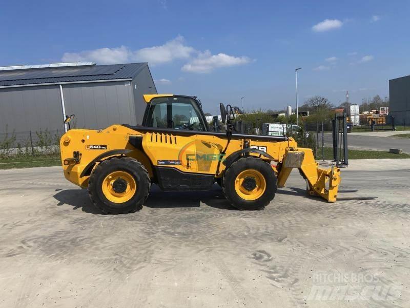 JCB 540-140 Teleskopiskie manipulatori