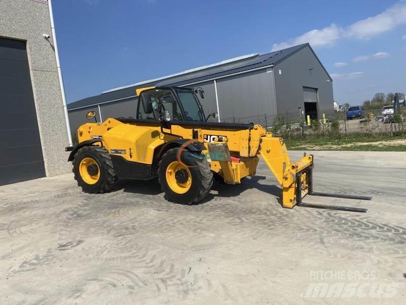 JCB 540-140 Teleskopiskie manipulatori