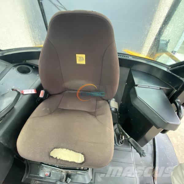 JCB TM220 Iekrāvēji uz riteņiem