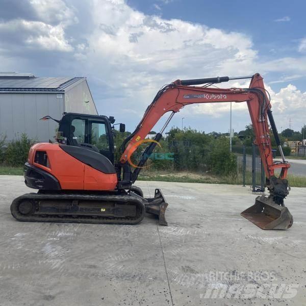 Kubota KX080-4 Ekskavatori uz riteņiem