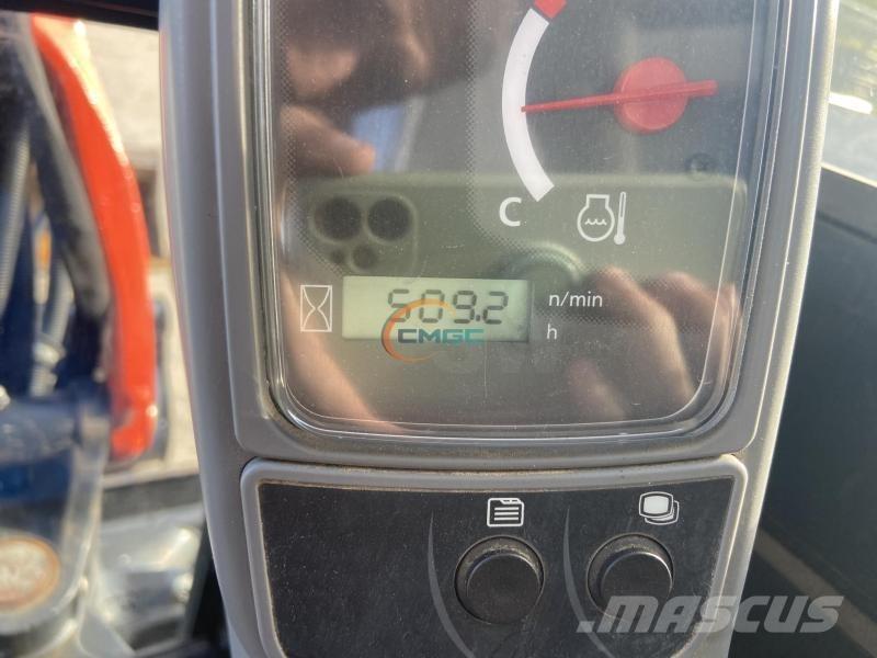 Kubota U27-4 HI Ekskavatori uz riteņiem