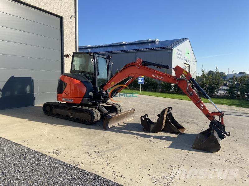 Kubota U50-5 Ekskavatori uz riteņiem