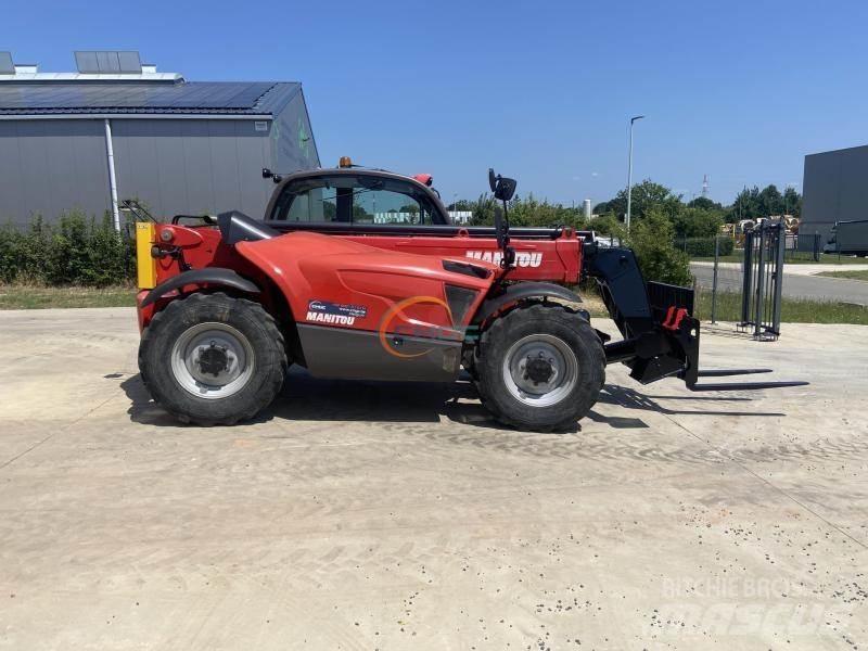 Manitou MT1135 Teleskopiskie manipulatori