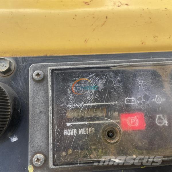 Yanmar C 30 R Karjeras kravas automašīnas